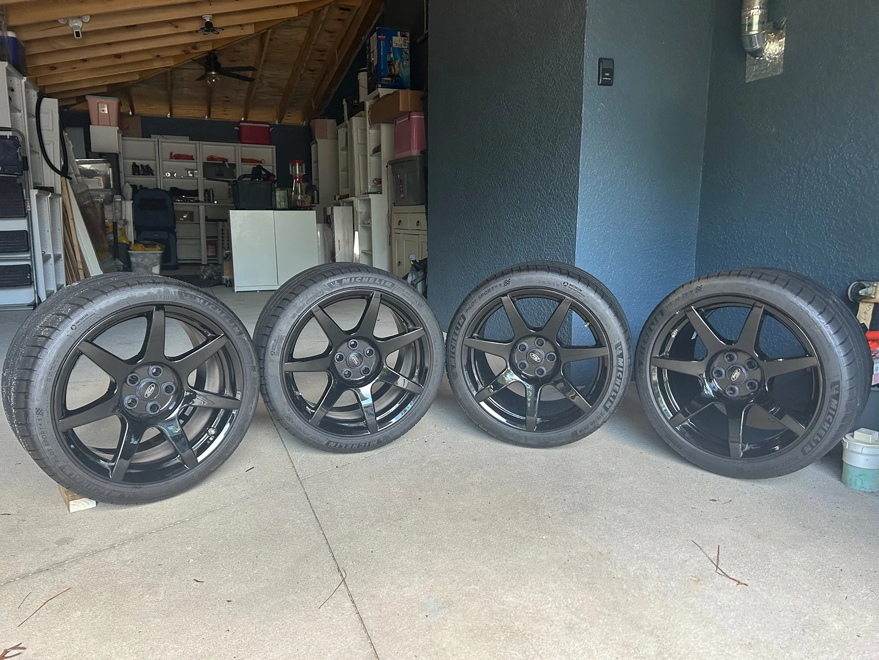 GT350 R OEM CARBON FIBER RIMS W/TIRES | 2015+ S550 Mustang Forum (GT ...