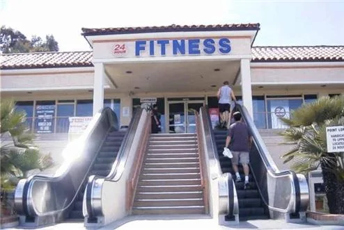 ironic-signs-gym.webp