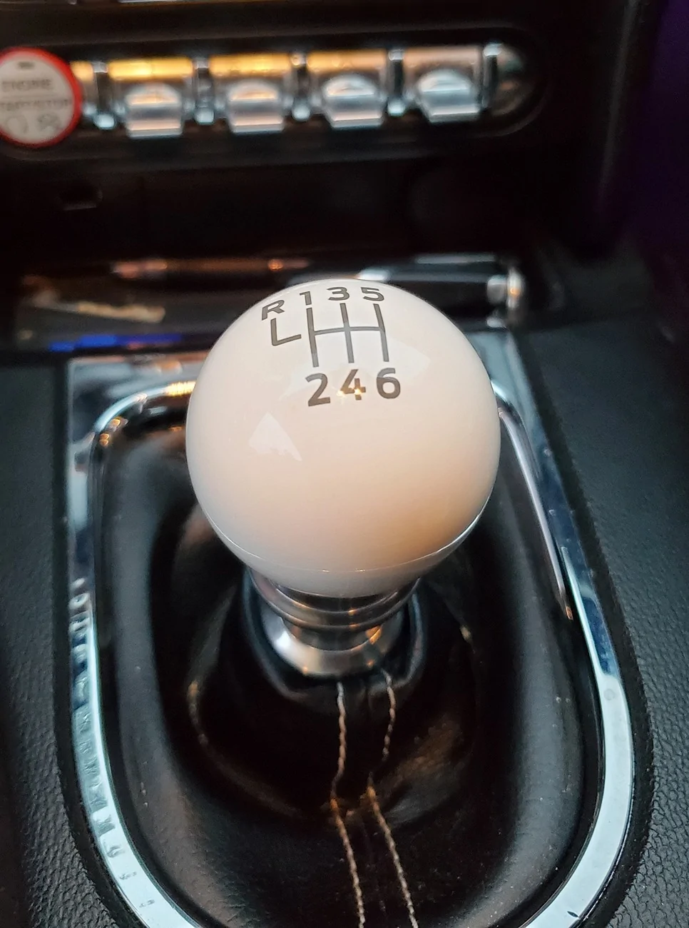 shift knob 1.webp
