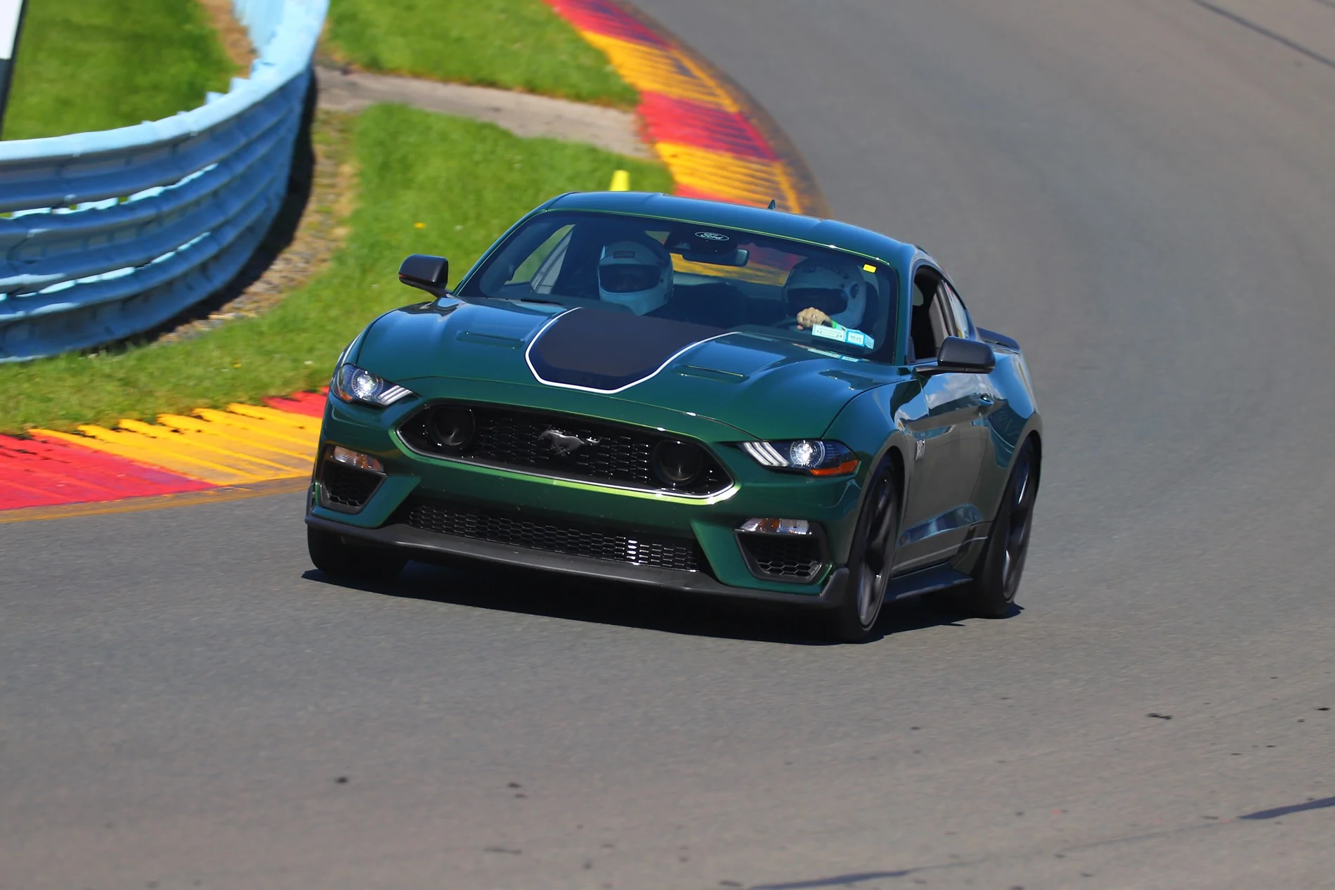 1767825300990-r5.webp