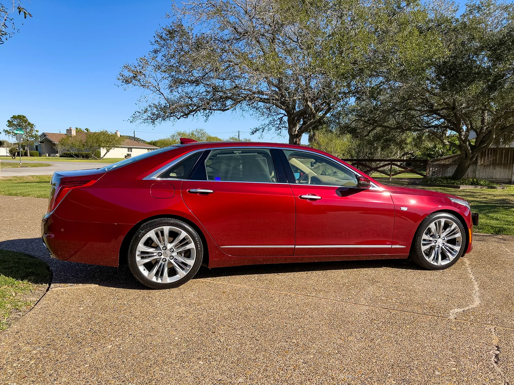 caddy-detailing_260103_02.webp