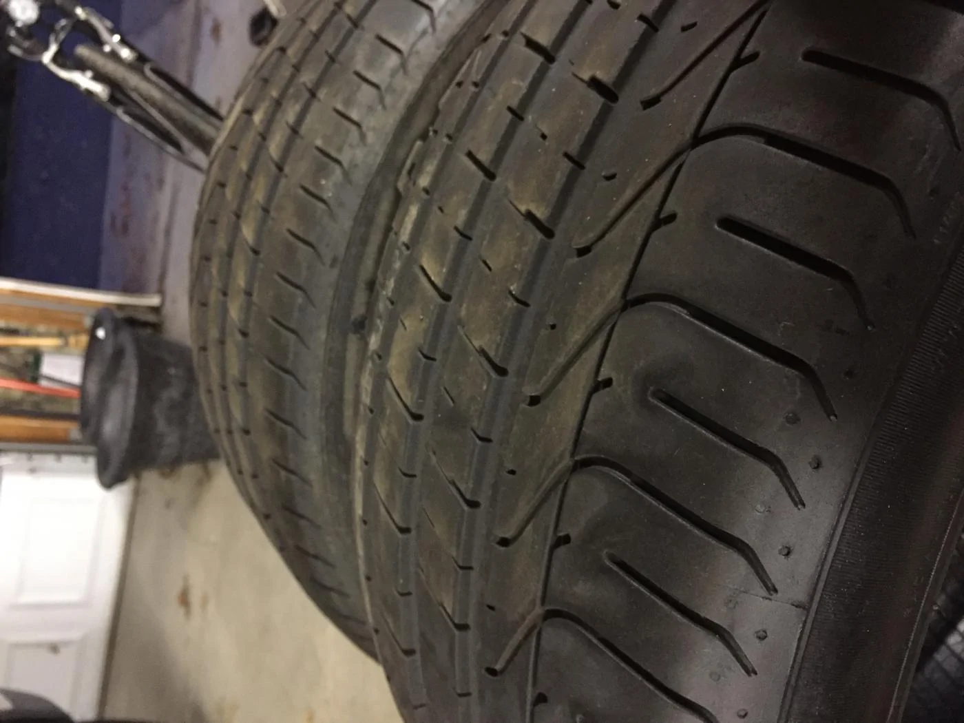 tire tread 2.webp