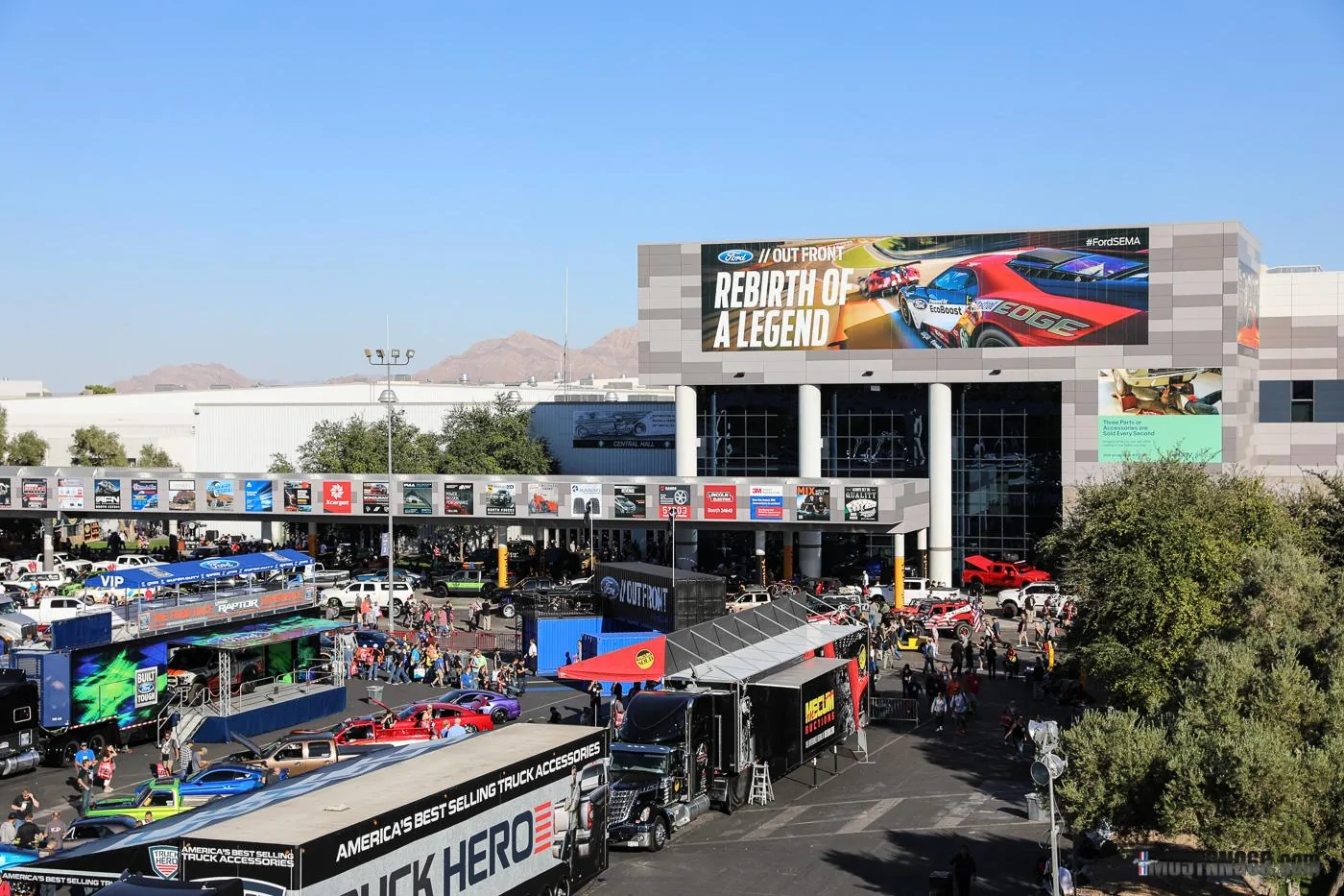SEMA 2016 S550 Mustangs144.webp
