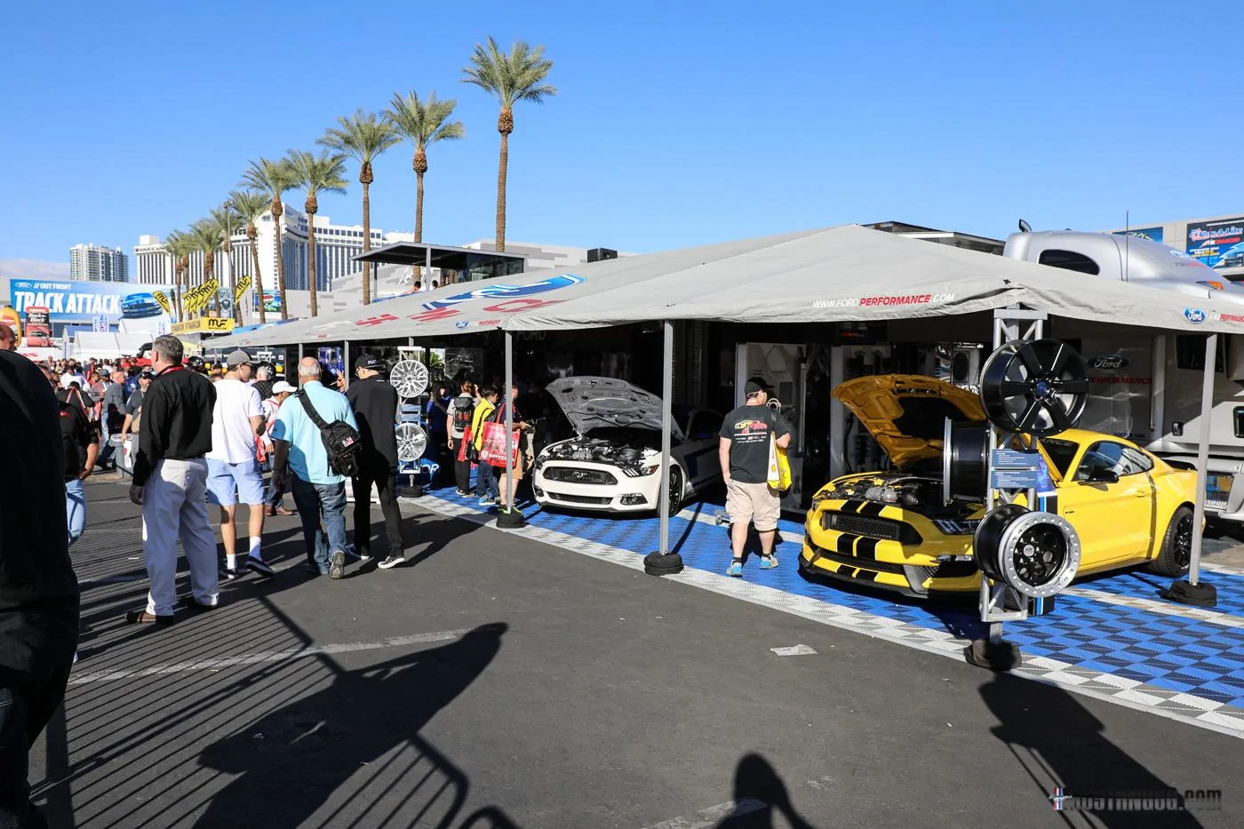 Ford Performance Booth SEMA 2016-2.webp