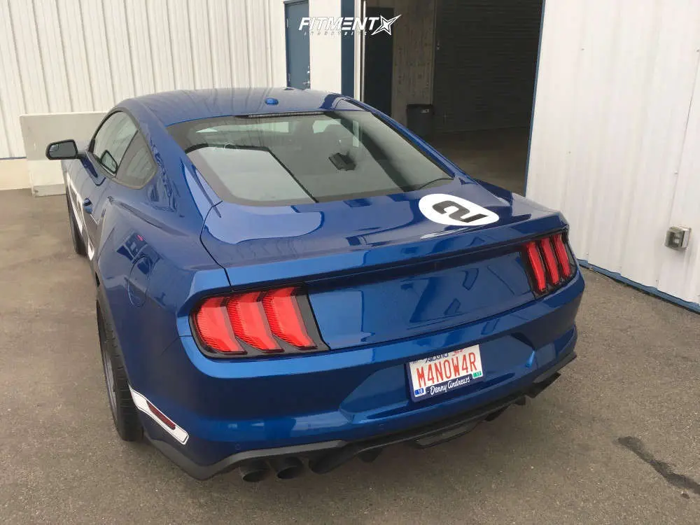 675308-3-2018-mustang-ford-gt-stock-stock-konig-ultraform-gunmetal.webp