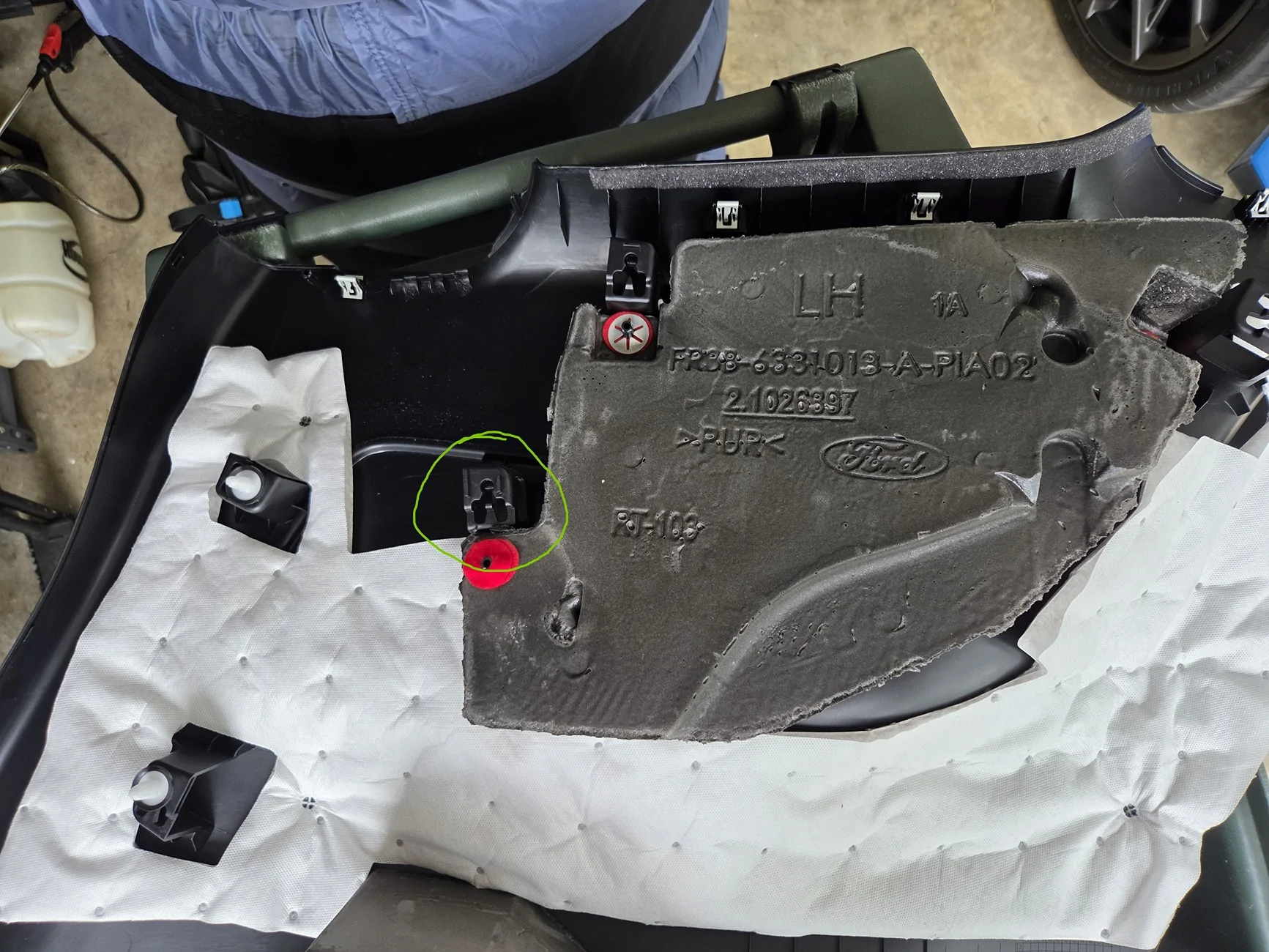 Mach1_DriversSide_RearPanel_MissingPushPin.webp