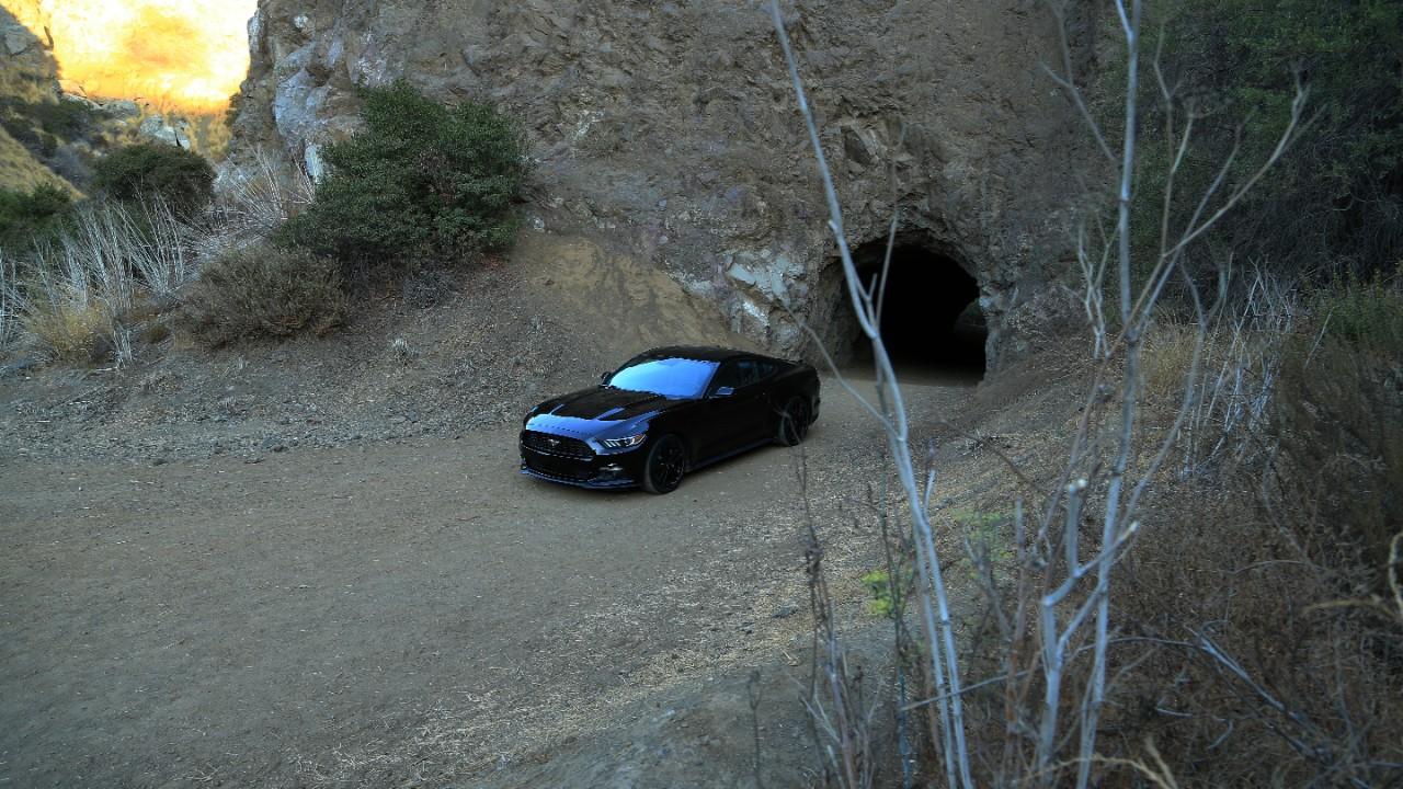 mustang-batcave-012.jpg