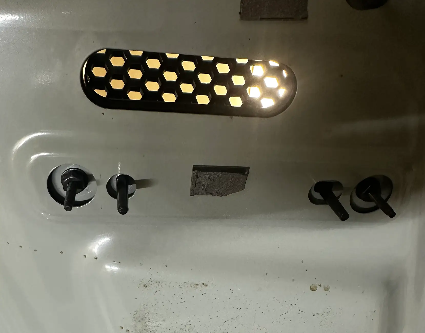 Heat extractor left.webp