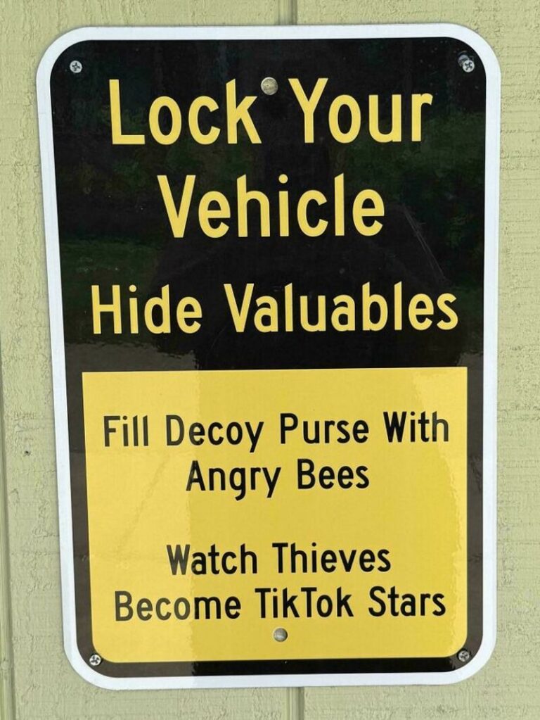 funny-signs-6-3-26-22-768x1023.jpg