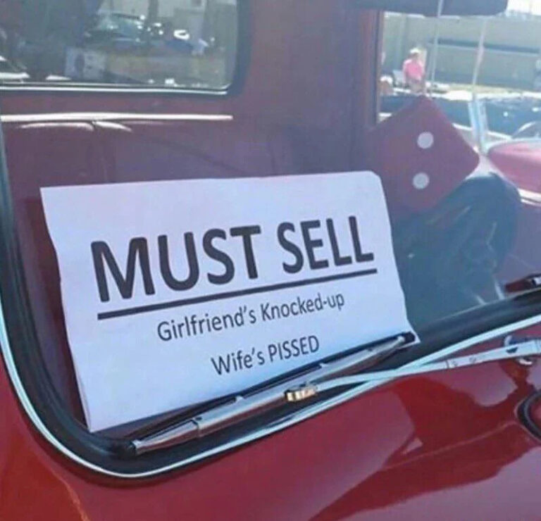 funny-signs-8-19-26-59-768x740.jpg