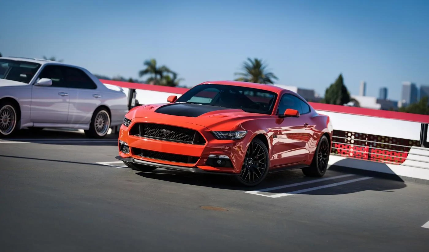 Mustang Pano at Petersen 11-13-16.webp