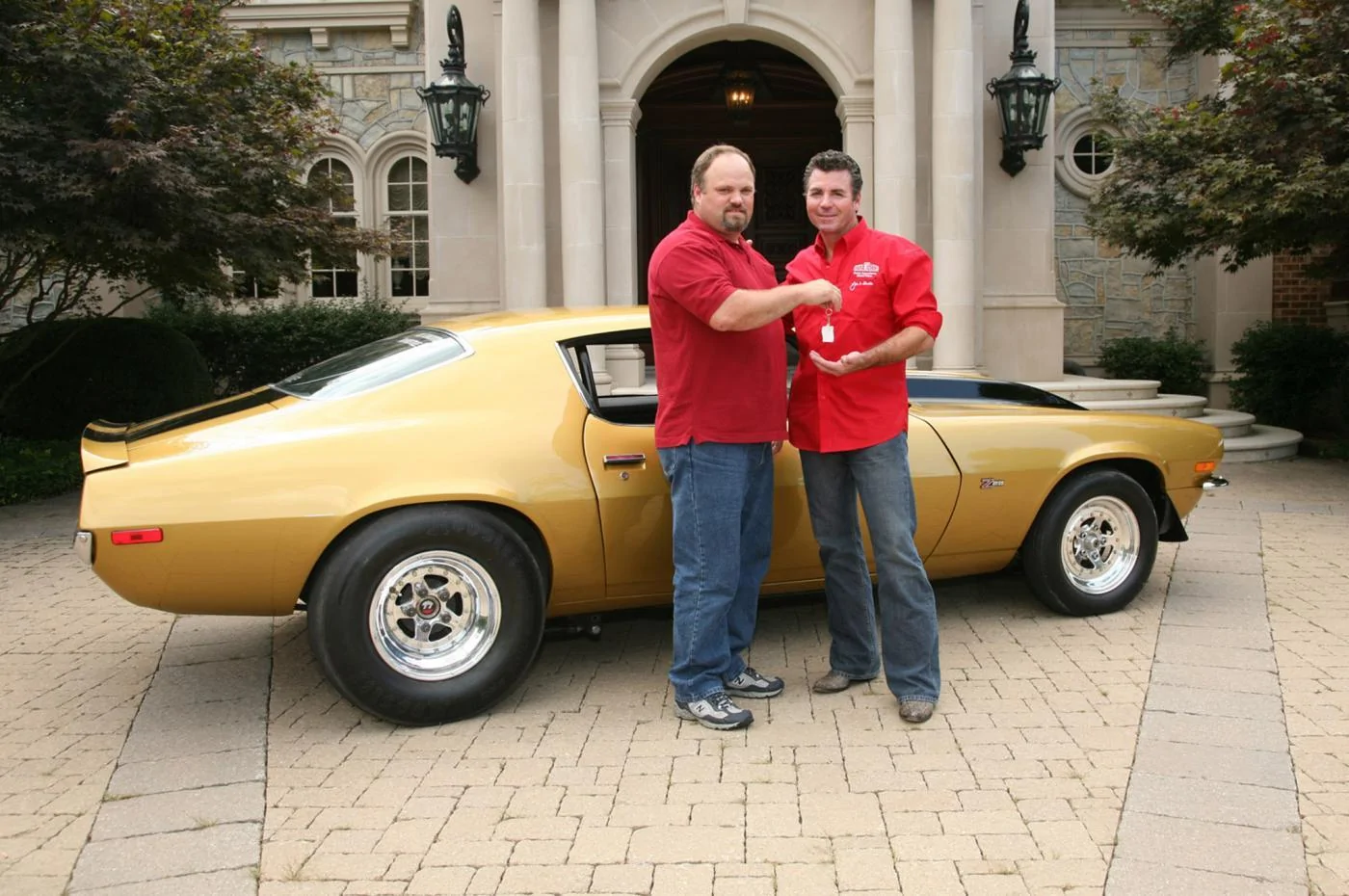 Papa-Johns-1971-Chevrolet-Camaro-Z28.webp
