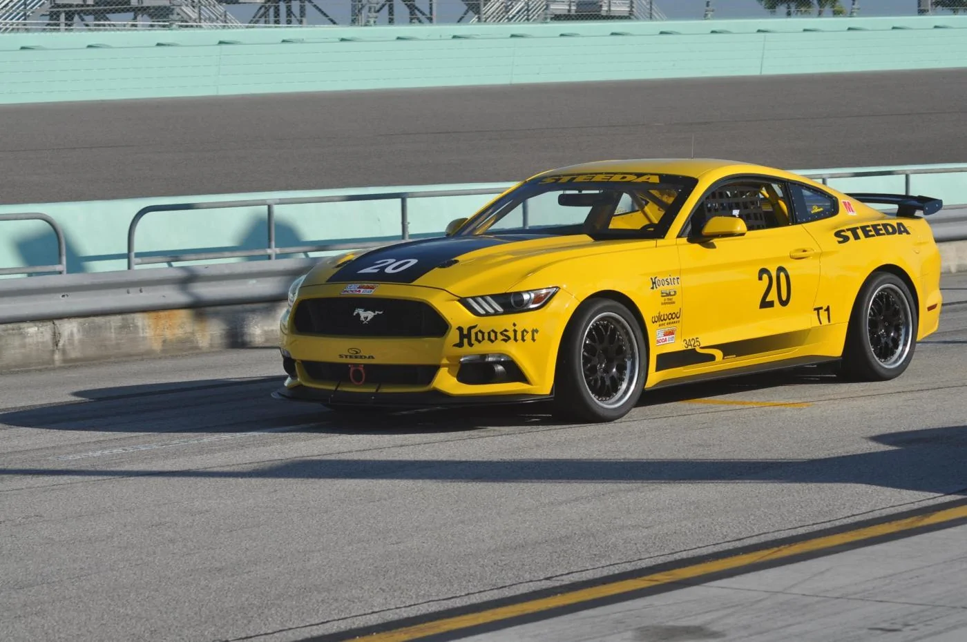 Steeda’s 2017 Q500R Mustang Dominates in Debut at Homestead-3.webp