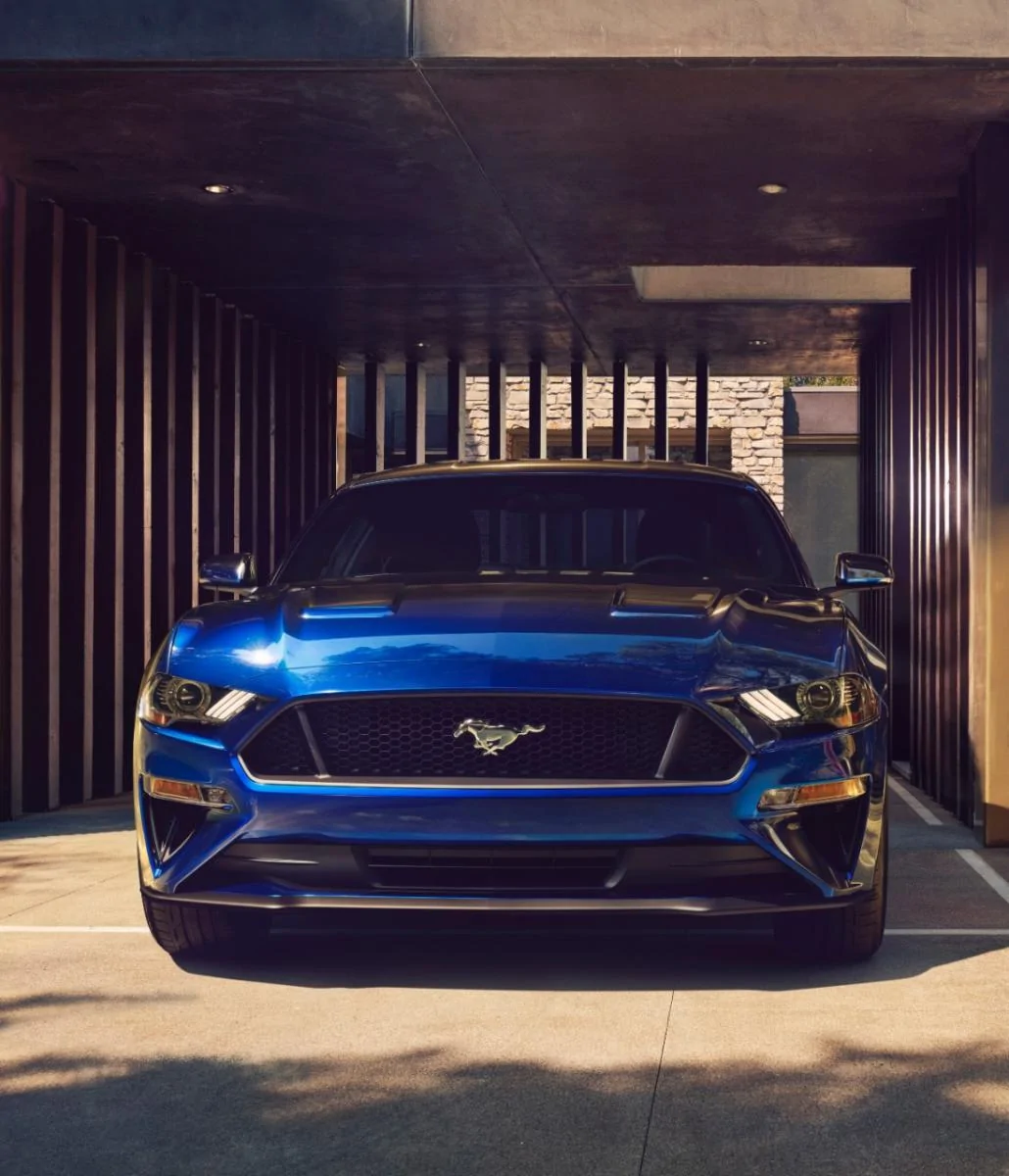 New-Ford-Mustang-V8-GT-with-Performace-Pack-in-Kona-Blue-2.webp