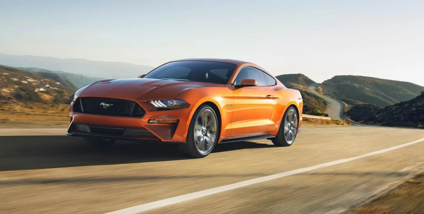 2018-ford-mustang-page-8.webp