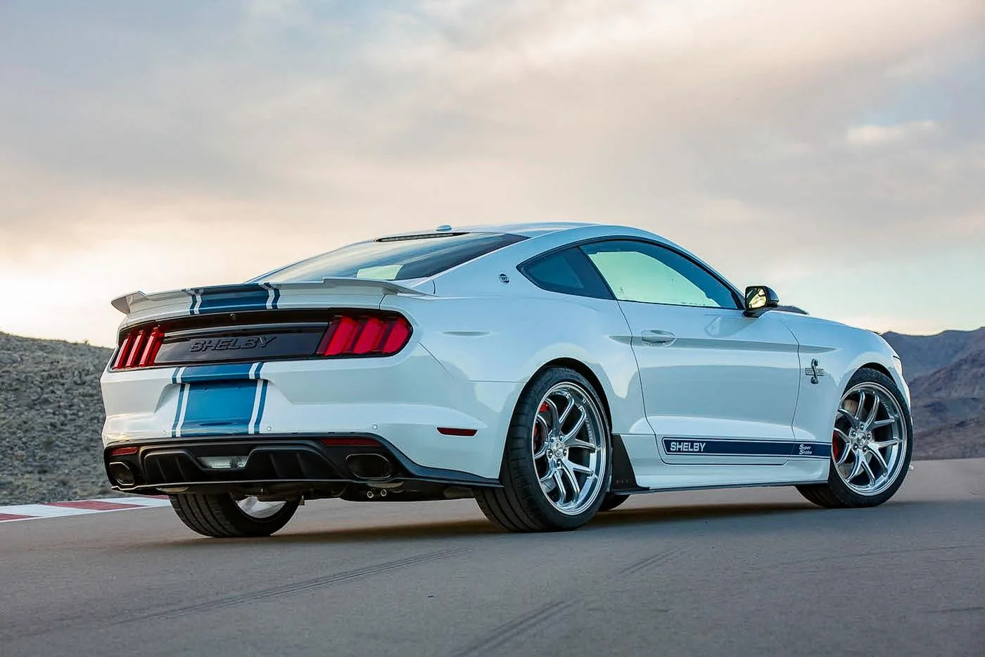 50th-Anniversary-2017-Shelby-Super-Snake-37.webp