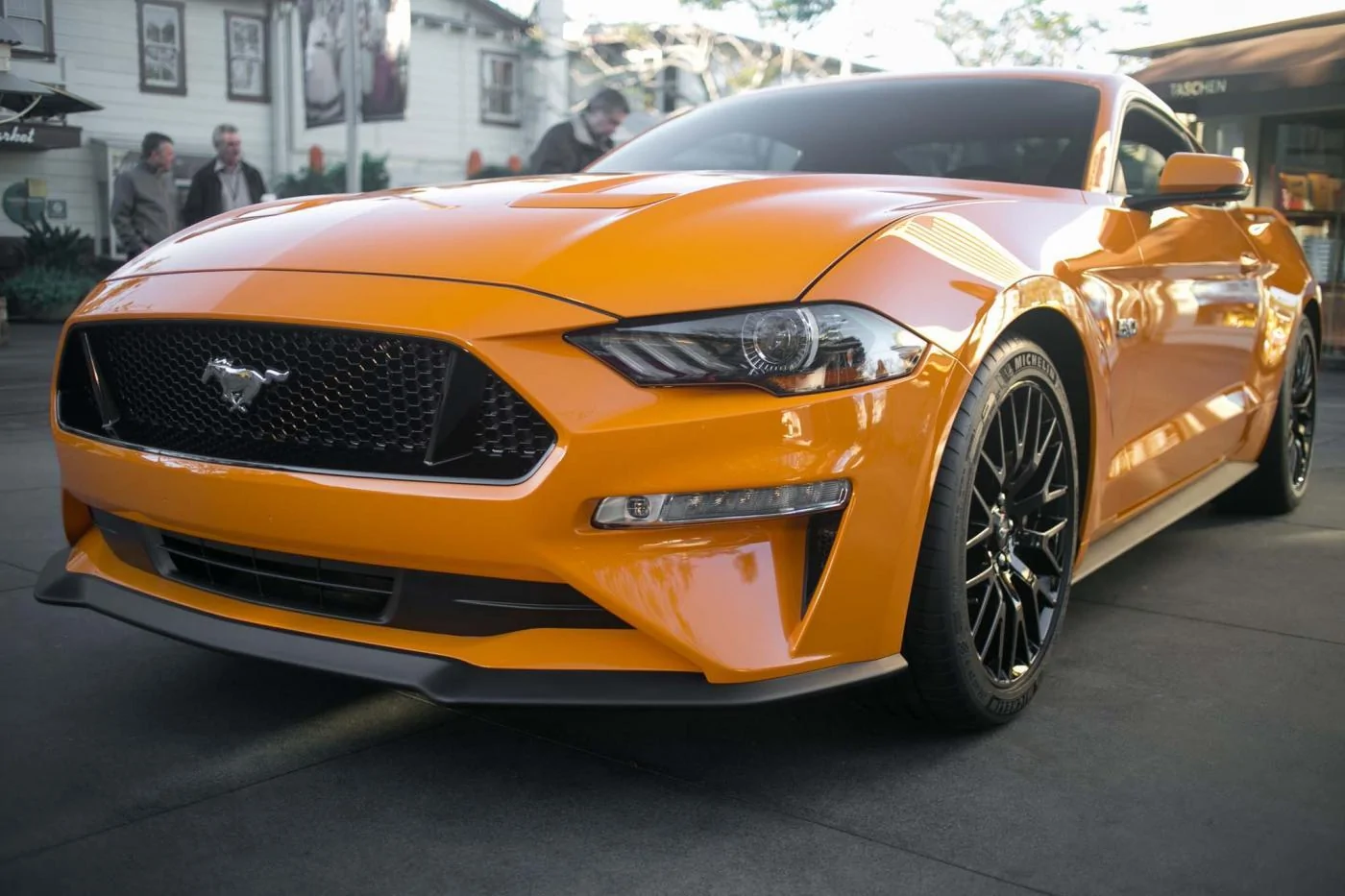 2018-Ford-Mustang-GT-V8-Performance-Pack-front-end-02.webp