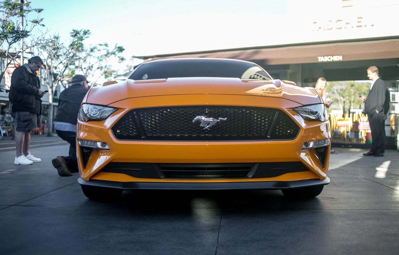 2018-Ford-Mustang-GT-V8-Performance-Pack-front-end.webp