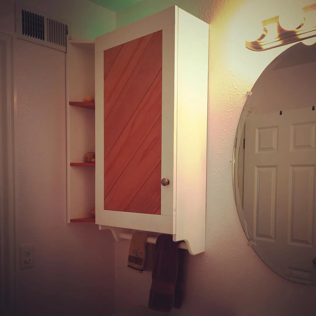 cabinet.webp