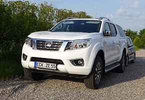 alois buecker elena bücker nissan navara tekna twin turbo automatik road ranger hardtop 02.JPG