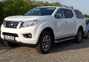 alois buecker elena bücker nissan navara tekna twin turbo automatik road ranger hardtop 04.JPG