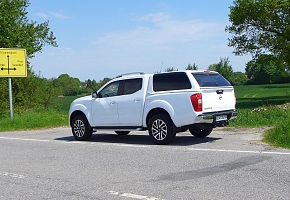 alois buecker elena bücker nissan navara tekna twin turbo automatik road ranger hardtop 56.JPG