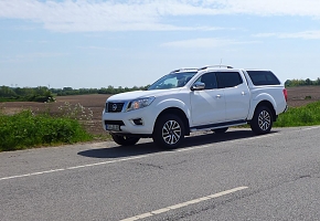 alois buecker elena bücker nissan navara tekna twin turbo automatik road ranger hardtop 59.JPG