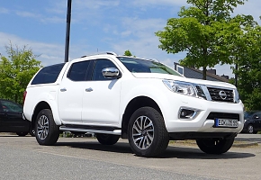 alois buecker elena bücker nissan navara tekna twin turbo automatik road ranger hardtop 67.JPG