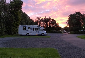 alois buecker elena bücker ford transit chausson welcome 718 eb 08.JPG