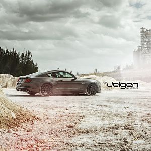 2015 Magnetic Grey Mustang GT | Velgen Wheels VMB5s
