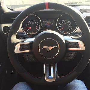 Redline interior *does* work with Ruby Red.