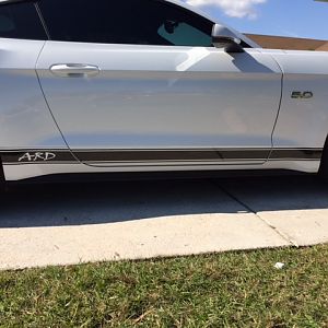 P side graphics