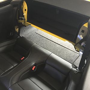 No seat back with cushion in place