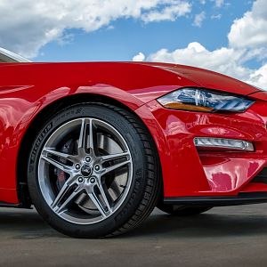 2018 mustang 19 inch polished wheel