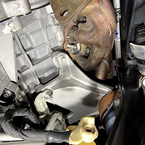 Stock passenger header