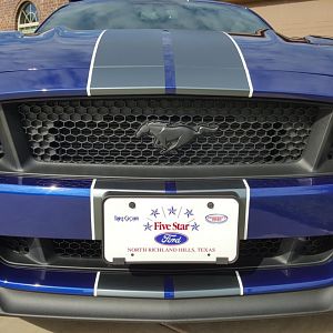 M6G 25
BigWormGraphix Dual Narrow 2 Color Stripes (Matte Charcoal/Gloss White)
BigWormGraphix Lens Tint Kit (Tint Headlamps; Optic Blue Fog Lamps; G
