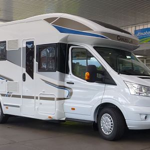 Alois Buecker Elena Bücker 2015 Chausson Weclome 718 EB Ford Transit 155 easy01