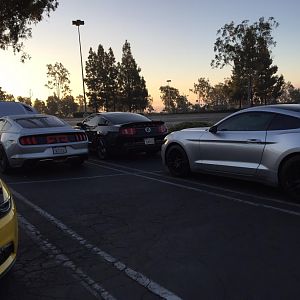 Early morning Escondido convoy to Temecula/Borrego Springs