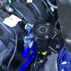Oil catch can