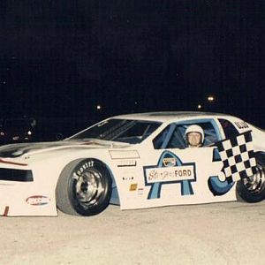 1985 Ford Thunderbird Late Model Stock Car