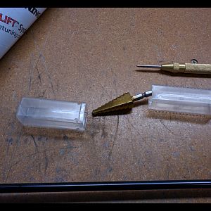 Redline hood struts