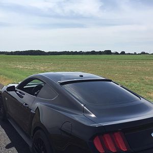 MMD roof spoiler
