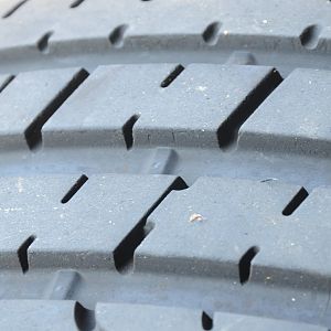 front tire tread
