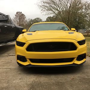 Front view car