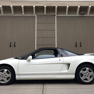 "Yuki" 1992 Acura NSX
Ultra Rare Grand Prix White
20K miles, bone stock original, 5sp.
Bought after I sold my Porsche Speedster as my "next investm